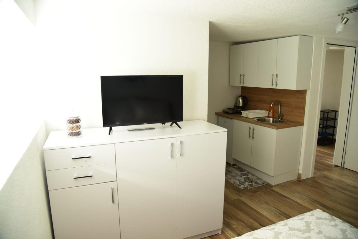 Lmm Apartmani Plav Bagian luar foto